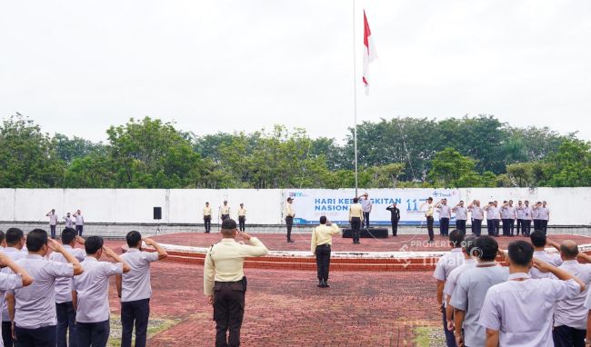 Upacara bendera digelar PT Timah dalam rangka memperingati Hari Kebangkitan Nasional ke-117 | Foto: Zonamu/Humas PT Timah