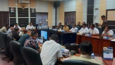 Rapat dengar pendapat DPRD Karimun bersama PT Jaya Annurya Karimun. Membahas kelanjutan proyek Karimun Goldcoast | Foto: Nichita