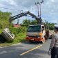 Hilang Kendali, Mobil Terbalik di Gorong-Gorong Desa Lanjut | Foto : Zonamu/Ist