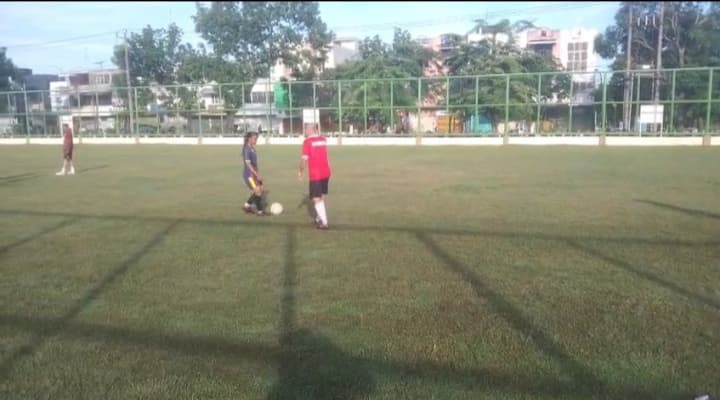 Meski Terkendala Biaya, Dua Putri Lingga Tembus Seleksi Timnas U-16 di Medan | Foto : Zonamu/ist
