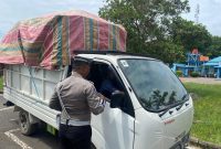 Satlantas Tertibkan Kendaraan ODOL di Pelabuhan Roro Jagoh | Foto : Zonamu/Humas