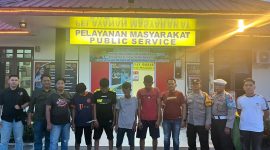 Empat pelaku pencurian kabel grounding Bandara Raja Haji Abdullah Karimun ditahan di Polsek Tebing | Foto: Zonamu/Ami