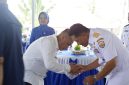 Bupati Lingga saat menghadiri sertijab Komandan Lanal Dabo Singkep | Foto : Zonamu/Andi