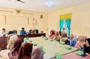 Disperindagkop UKM Lingga menggelar sosialisasi NIB dan Sertifikat Halal | Foto : Zonamu/Imam