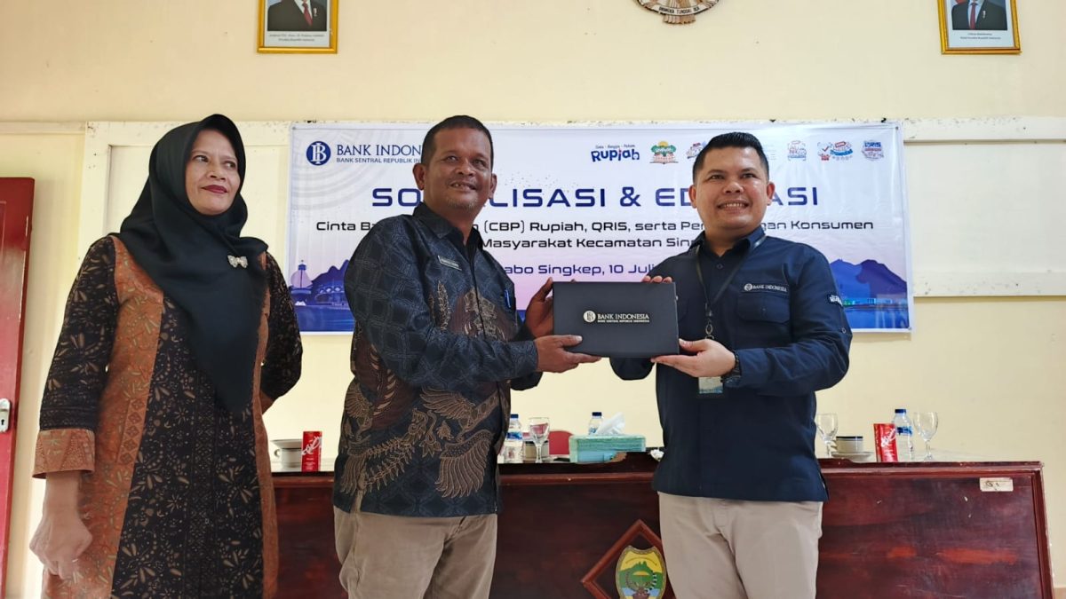 BI Edukasi Warga Singkep Barat Soal Rupiah dan Transaksi Digital QRIS | foto : Zonamu/Wandi