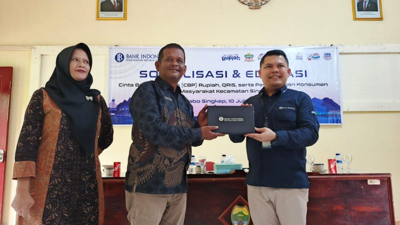 BI Edukasi Warga Singkep Barat Soal Rupiah dan Transaksi Digital QRIS | foto : Zonamu/Wandi