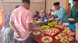Pegawai DisperindagKop Lingga Gelar Syukuran Penuh Haru dan Doa | Foto : Zonamu/Disperindagkop