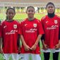 Nurmalisa (paling tengah) asal Kabupaten Lingga, Provinsi Kepulauan Riau, berhasil lulus masuk Timnas U-16 Sepakbola Putri, usai mengikuti seleksi dari PSSI | Foto : Zonamu/Ist