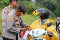 Kompol Andi Sutrisno mantan Wakapolres Lingga yang dikenal sebagai sosok Polisinya Masyarakat Lingga | Foto : Zonamu/Humas Polres Lingga