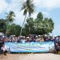 PT Timah bersama Karang Taruna Desa Rajik menanam 5.000 pohon mangrove di kawasan Pantai Batu Bedaun Kabupaten Bangka Selatan | Foto: Zonamu/Humas PT Timah