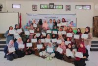 PT Timah gelar pelatihan peningkatan kapasitas pendampingan Kader Kesehatan, sebagai upaya berkelanjutan mencegah stunting | Foto: Zonamu/Humas PT Timah