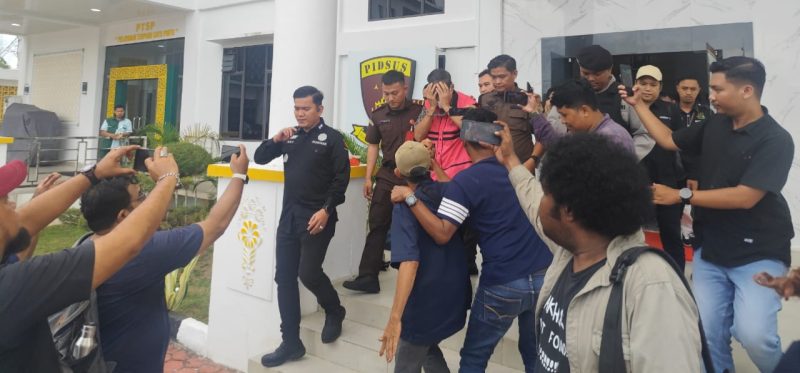Kejati Kepri Tahan Dua Tersangka Baru Korupsi PNBP | Foto : Zonamu/Kejati Kepri