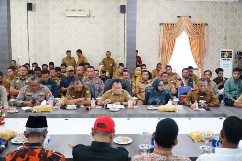 Pemkab Lingga Dialog Bersama Ormas dan DPRD | Foto : Zonamu/Sandy