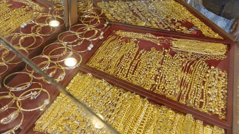 Potret emas di Dabo Singkep | Foto : Zonamu/Wandi