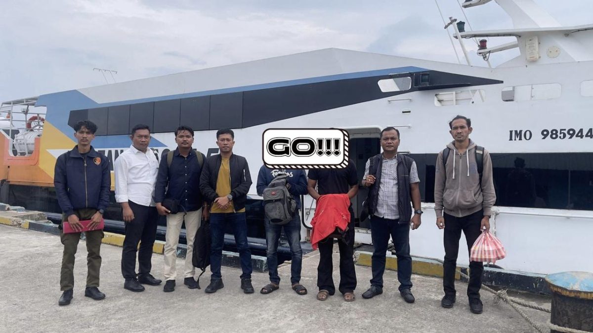 Dua pengguna narkoba di Lingga di bawa ke BNN Batam | Foto : Zonamu/Ist