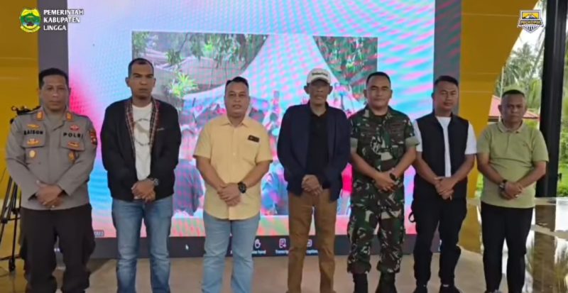Bupati Lingga bersama TNI Polri saat menyampaikan himbau kepada masyarakat melalui video singkat | Foto : Zonamu/SC Diskominfo Lingga