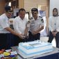 Proses pemotongan kue di Momen Harhubnas 2025 | Foto : Zonamu/Wandi