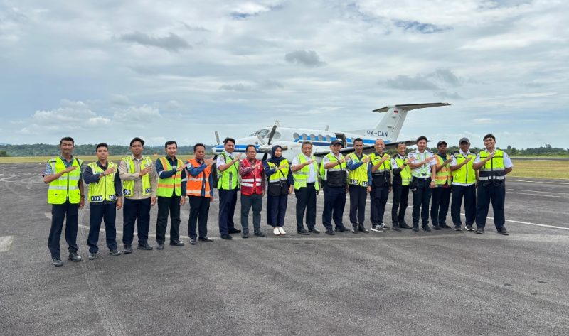 Bandara Dabo Singkep Kalibrasi PAPI Light | Foto : Zonamu/Wandi