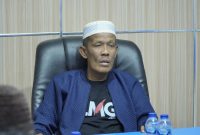Sekda Lingg saat pimpin rapat persiapan kunjungan Menko Kumham Imipas | Foto : Zonamu/Diskominfo Lingga