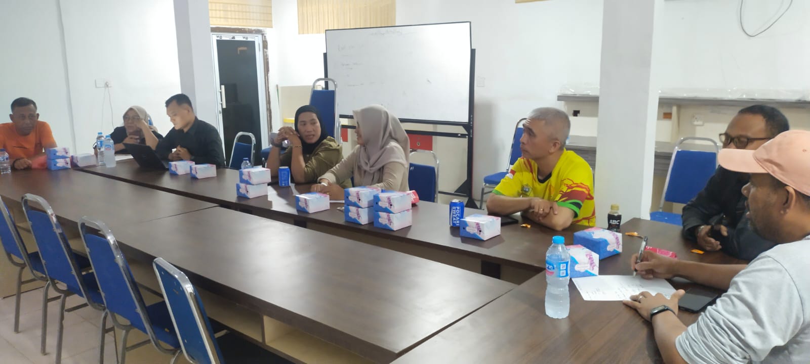 Rapat Bidang Perencanaan Komite Olahraga Nasional Indonesia Kabupaten Karimun, terkait penyusunan Rencana Anggara Biaya untuk Pekan Olahraga Provinsi (Porprov) Kepulauan Riau tahun 2026 | Foto: Koni Karimun