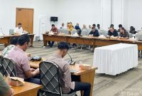PT TIMAH Tbk menggelar pertemuan dengan mitra usaha penambangan darat dan laut untuk mensosialisasikan Nilai Imbal Usaha Jasa Penambangan dan Sitem Pembayaran | Foto: Zonamu/Humas PT Timah