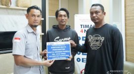 PT Timah serahkan bantuan untuk biaya pengobatan Dazya Adarah Padela | Foto: Zonamu/Humas PT Timah