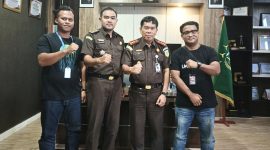 Kajari Lingga saat bersama LMG | Foto : Zonamu/Wandi