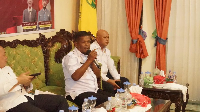 Plt. Kadisperindagkop UKM Lingga Febrizal Taupik | Foto : Zonamu/Taupik