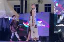 Roadshow Batam Batik Fashion Week 2025 Warnai Malam Lingga | Foto : Zonamu/Wandi