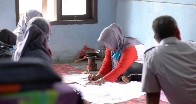 Perkumpulan Kelompok Batik Tulis Simpangkatis di Kabupaten Belitung dan Sanggar Batik De Simpor di Belitung Timur. Binaan PT Timah | Foto: Zonamu/Humas PT Timah