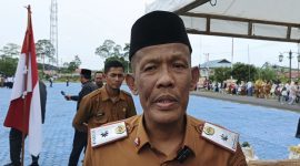 Sekda Lingga Armia saat di wawancarai | Foto : Zonamu/Wandi