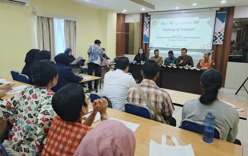 OJK Kepri Gelar Pelatihan Cerdas Keuangan Menuju Indonesia Emas | Foto : Zonamu/Wandi