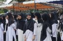 Peringatan hari santri di Dabo Singkep meski daam kondisi hujan | Foto : Zonamu/Wandi