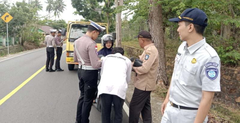 Samsat Lingga Laksanakan Program Pemutihan Pajak Kendaraan 2025 | Foto : Zonamu/Ryan
