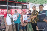 Mobil Sehat PT Timah Tbk hadir menyapa masyarakat di area wisata Bozem, Mentok, Kabupaten Bangka Barat | Foto: Zonamu/Humas PT Timah