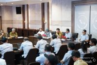 Rapat koordinasi PT Timah Tbk dalam rangka percepatan operasionalisasi Koperasi Desa Merah Putih sektor pertambangan timah | Foto: Zonamu/Humas PT Timah