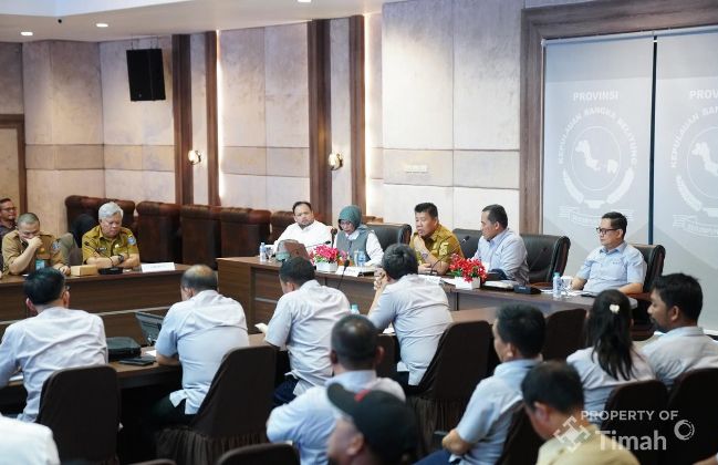 Rapat koordinasi PT Timah Tbk dalam rangka percepatan operasionalisasi Koperasi Desa Merah Putih sektor pertambangan timah | Foto: Zonamu/Humas PT Timah