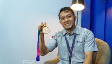 Atlet tenis meja, Waisya Hidayat yang juga karyawan Divisi Human Capital PT Timah terpilih mewakili Provinsi Kepulauan Bangka Belitung di Kejuaraan Nasional pada November mendatang | Foto: Zonamu/Humas PT Timah