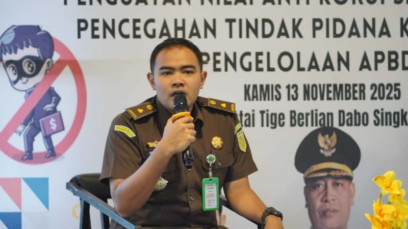 Kasi Intel Kejari Lingga Adimas Haryosetyo | Foto : Zonamu/Indra Diskominfo Lingga