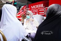 Mobil Sehat PT Timah hadir dan layani warga di Desa Cambai Selatan, Kabupaten Bangka Tengah | Foto: Zonamu/Humas PT Timah 
