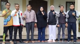 3 Atlet SMA Negeri 4 Karimun dan 1 Pelatih diberangkatkan untuk mengikuti Kejuaraan O2SN di Jakarta pada 16-21 November 2025 | Foto: Ami