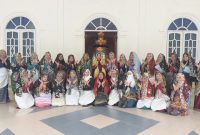 kegiatan pembinaan mutu pengrajin yaitu Tudung Manto | Foto : Zonamu/Diskominfo Lingga