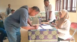 Kelurahan Dabo Lama Salurkan Bantuan Keuangan Khusus Provinsi Kepri | foto : Zonamu/Harie