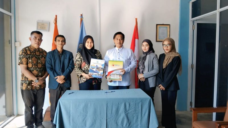 Bawaslu Lingga Gandeng STISIP Bunda Tanah Melayu Perkuat Pengawasan Pemilu | Foto : Zonamu/Bawaslu Lingga