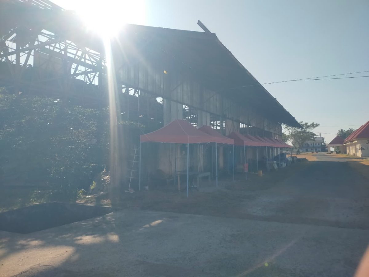 Omzet Merosot Tajam, UMKM Implasmen Dabo Tuntut Penataan Bazar Dikaji Ulang | Foto : Zonamu/Insan