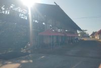 Omzet Merosot Tajam, UMKM Implasmen Dabo Tuntut Penataan Bazar Dikaji Ulang | Foto : Zonamu/Insan