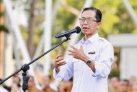 Wali Kota Batam, Amsakar Achmad saat memberikan arahan terkait penyesuaian jam kerja ASN Pemko Batam selama Ramadan 1447 H | Foto: Zonamu/Diskominfo Batam