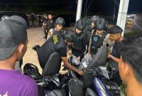 Tim RAGA Polres Inhil menyisir ruas jalan protokol di Kota Tembilahan untuk memastikan situasi Kamtibmas tetap kondusif. Patroli preventif ini menyasar titik-titik rawan | Foto: Zonamu/Humas Polres Inhil