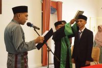 Wabup Novrizal Lantik Direktur Perumda Air Minum | Foto : Zonamu/Sahib