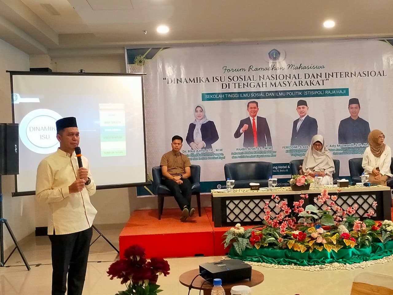 Ratusan Mahasiswa Tanjungpinang dan Bintan Bahas Isu Nasional dan Global | Foto : Zonamu/Ist